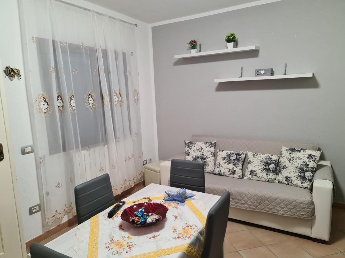 Holiday Olbia Appartamento A Due Passi Dal Lungomare E Centro Citta Exterior foto